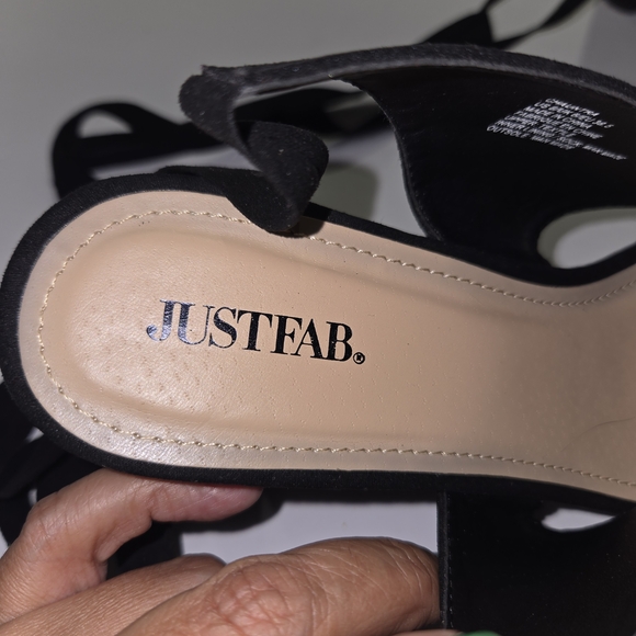 JustFab Black Wedge Sandals Women's Size 8 - Picture 9 of 11